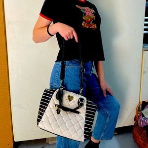 Betsy Johnson heart purse!!